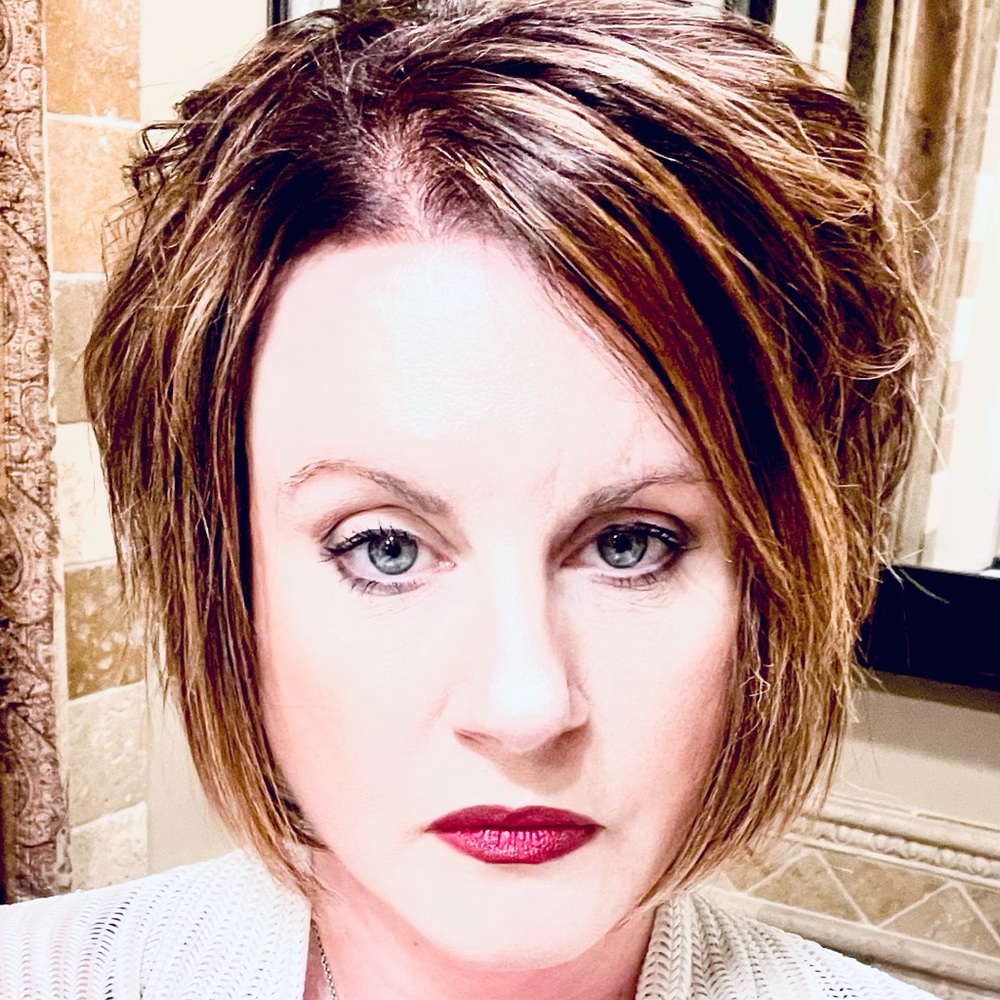 Meet your Posher, Sonia